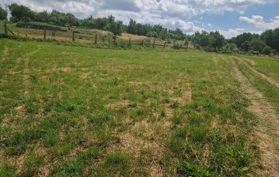 EnJJBZO_D_fss?st=6VjMYd7Scg3rqr3jXaXcbjQTJWiFCtAvbk9grF-fC4s&ts=1761581620&e=0