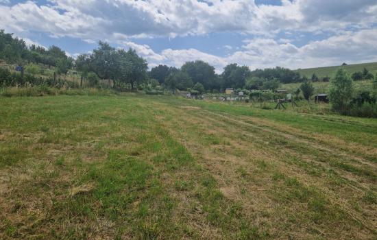 WvcePD3z0_fss?st=tLIRgIR9WHYCbYzYOAlHCqD6LzSZ92YEGZ5EoAfKGLM&ts=1765966781&e=0