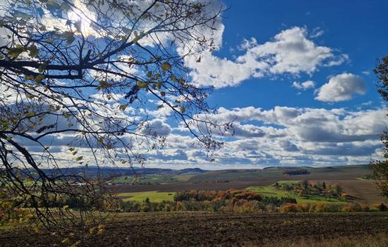 92NK3jBk8_fss?st=vuBVVf5kq4tNu5BOpfXxtxWGDcqk2Zzuvhm97pKbZrM&ts=1764005400&e=0