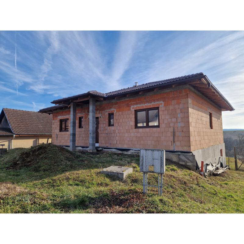 BTn6DZPVo_fss?st=ZKc1VbzXA6ntoSGgUi0VC2sW35whODH5-hXPaeQLd3w&ts=1772128268&e=0