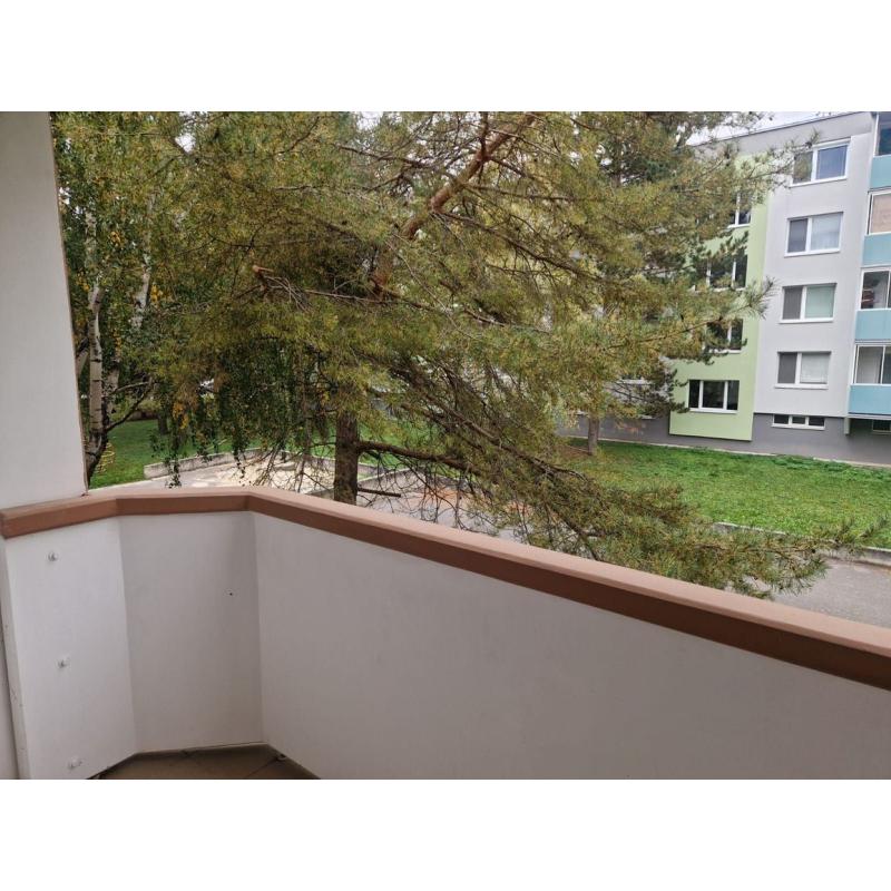 AKlumdDx7_fss?st=Na-3ZBFxC0atQmNOTlbpp3wDE5c4JySlmgNisCvp4Fk&ts=1760887892&e=0