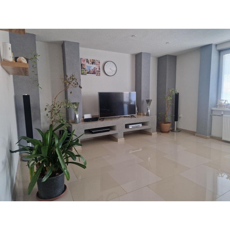 xhE5AnRsK_fss?st=4SiIscEDmvfBkvp5dGvlzQ15H5TwfxiMupOyF0v4hTA&ts=1772132129&e=0